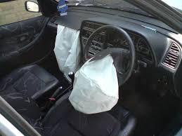 airbag,collision,safety,seatbelt
